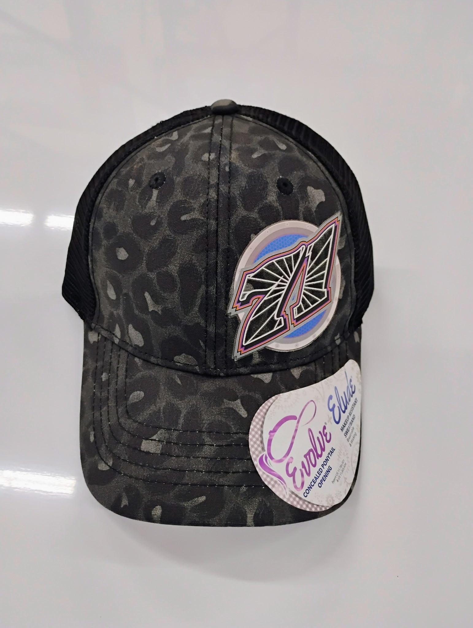 Women’s 71 Round Logo Mesh Back Patch Hat in Cheetah Print and Black